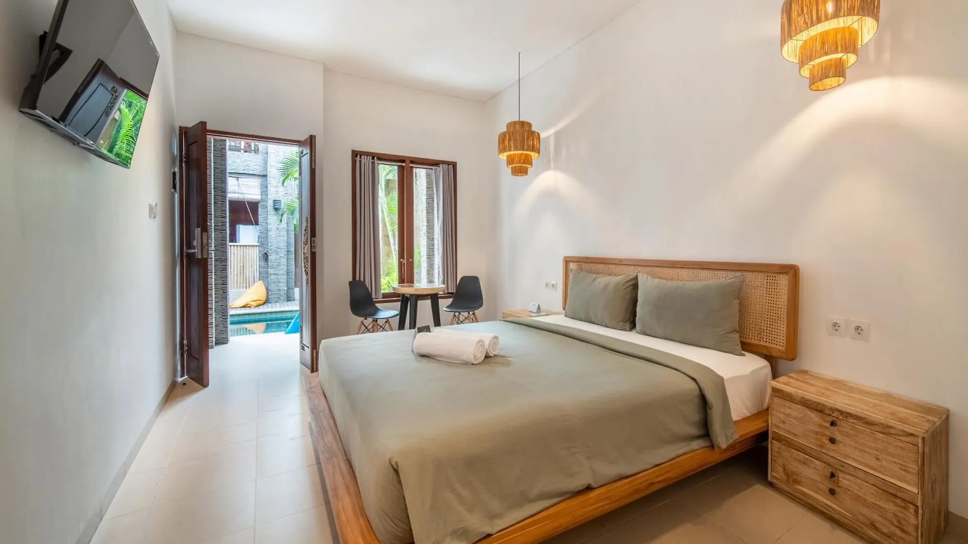 Gelatik Bed And Breakfast Seminyak  Seminyak (Bali)