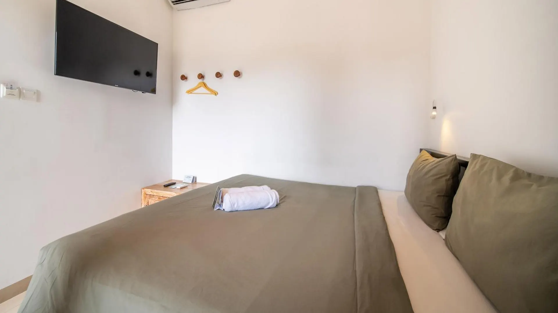 Gelatik Bed And Breakfast Seminyak