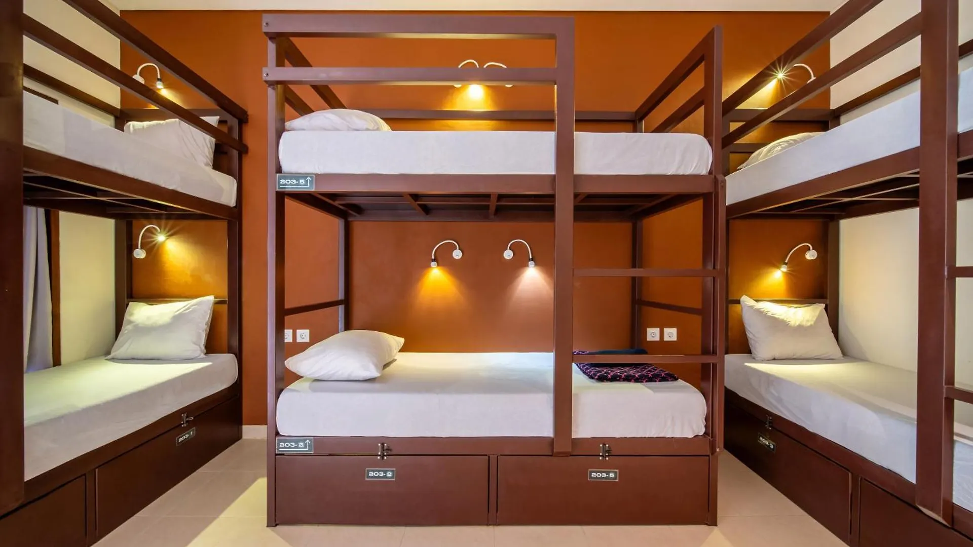 Gelatik Bed And Breakfast Seminyak  2*, Seminyak (Bali) Indonesia
